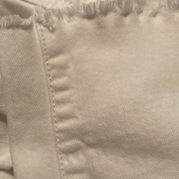 Size 9/23 cropped Women’s white (adore your denim SPJ)  distressed jeans Frayed - Picture 9 of 9